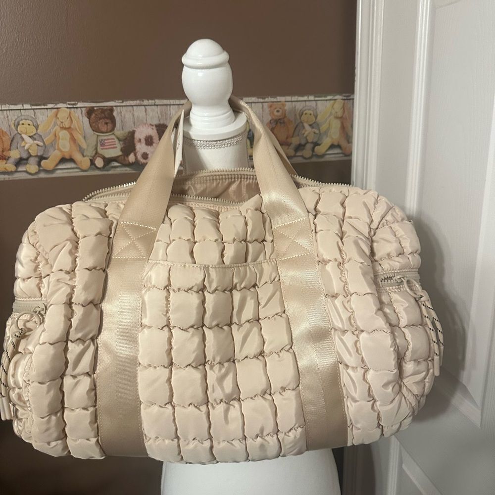 Urban expressions Elegant Cream Quilted Women's Bag NWT